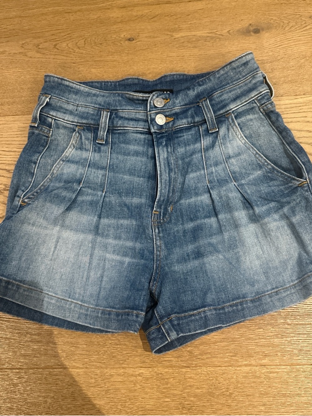 Veronica Beard Light Blue Pleated Denim Shorts